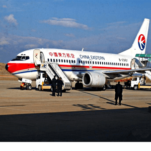 长治空运航空快运业稳步发展的原因是什么？